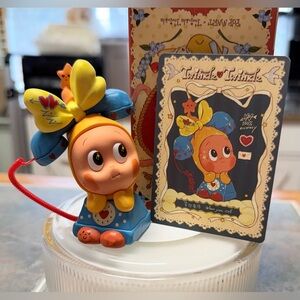 Pop Mart Twinkle Twinkle Crush On You Figure - When You Call